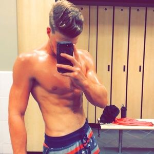 Meet your Posher, Mitchell